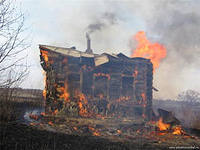 В США алкоголик ринулся в горящий дом, чтобы спасти… несколько банок пива